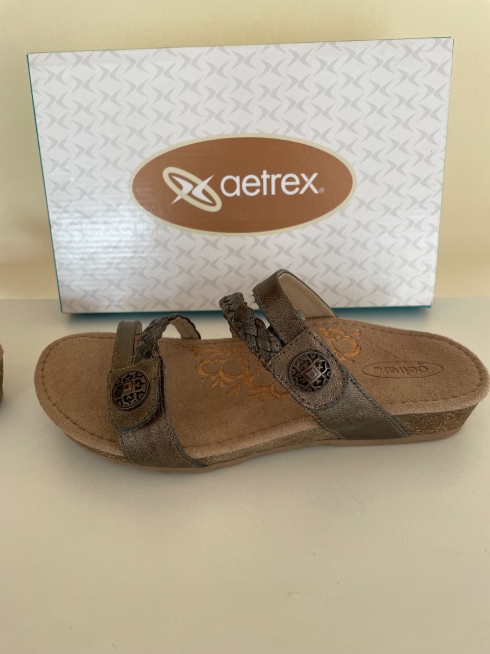 NEW Aetrex Bronze Janey Slide Sandals Womens 7 - Picture 15 of 16